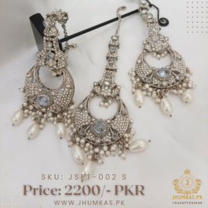 Fancy Bridal Earrings with Teeka Set